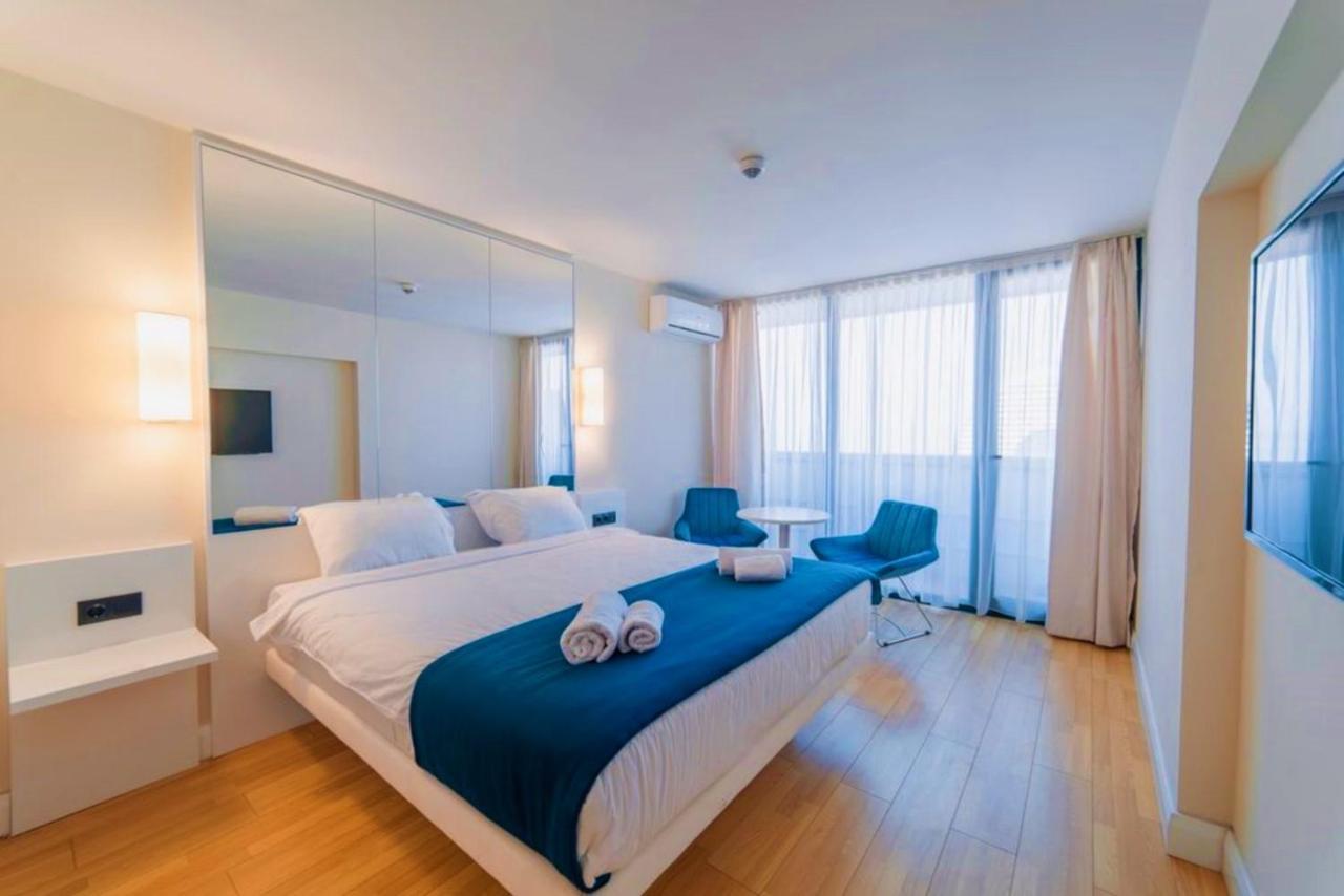 Batumi Luxury Resort & Sea View Aparthotel Екстер'єр фото