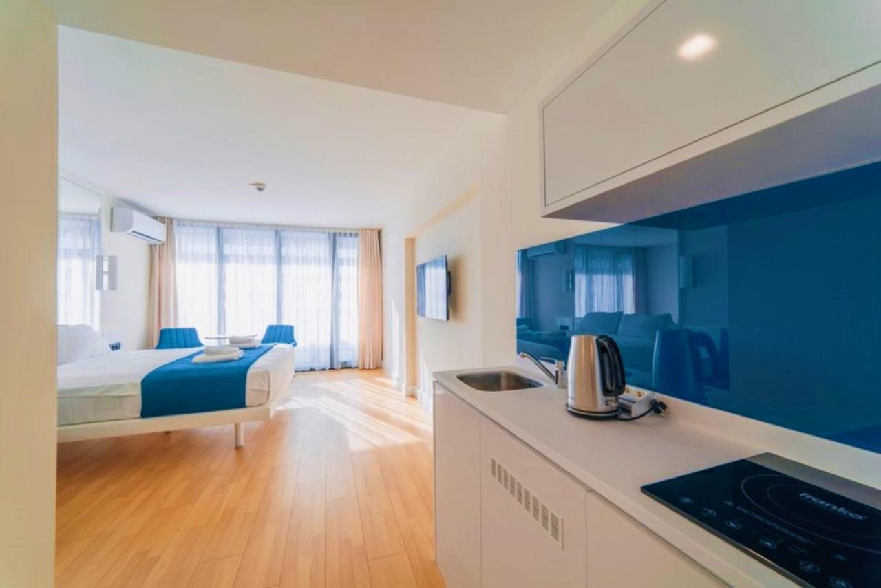 Batumi Luxury Resort & Sea View Aparthotel Екстер'єр фото