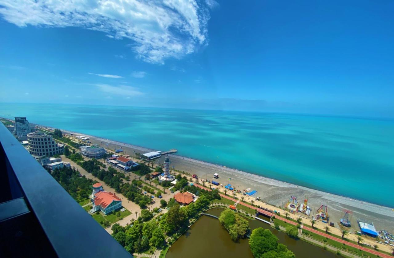 Batumi Luxury Resort & Sea View Aparthotel Екстер'єр фото