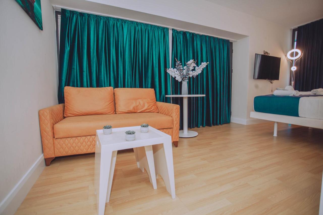 Batumi Luxury Resort & Sea View Aparthotel Екстер'єр фото