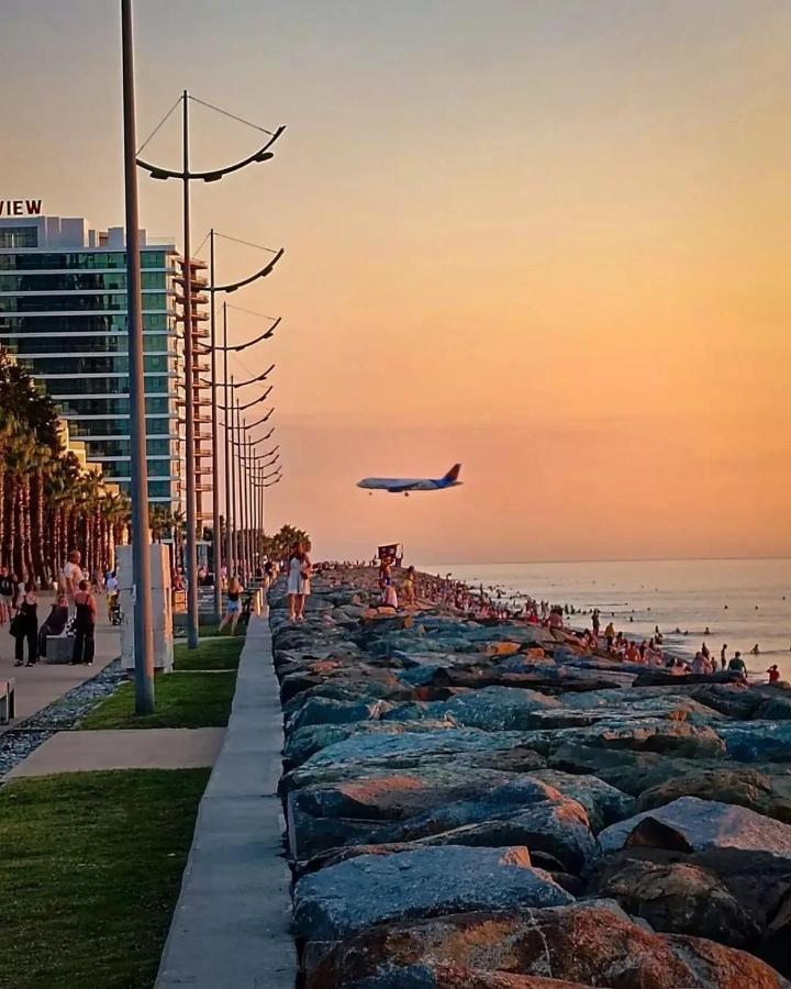 Batumi Luxury Resort & Sea View Aparthotel Екстер'єр фото